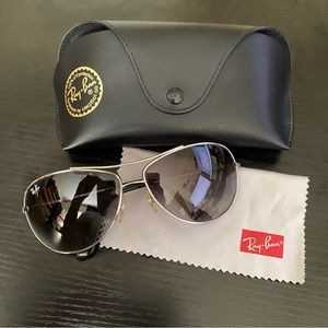 Ray-Ban Aviator Sunglasses